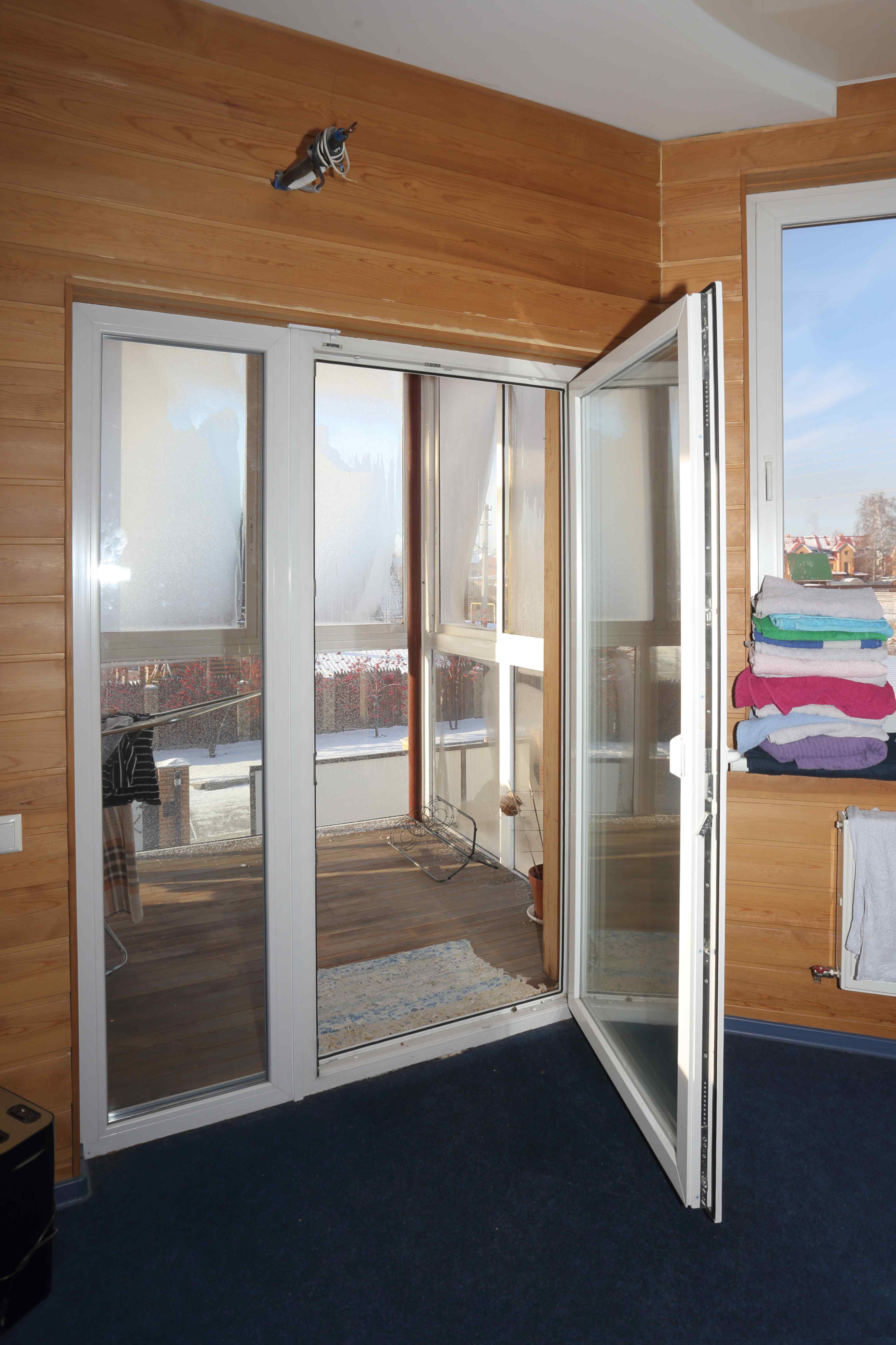 Пластиковая двойная дверь VEKA SoftLine 82