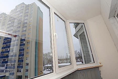 Остекление балкона (WHS 60)