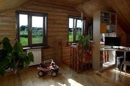 Дом из бруса, кашированные окна